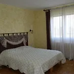 Oda ve Kahvaltı Le Nid De L'ecureuil 3*