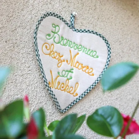 Le Nid De L'ecureuil 3* Brens (Tarn)