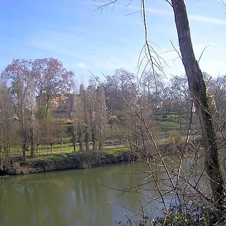 Le Nid De L'ecureuil 3* Brens (Tarn)