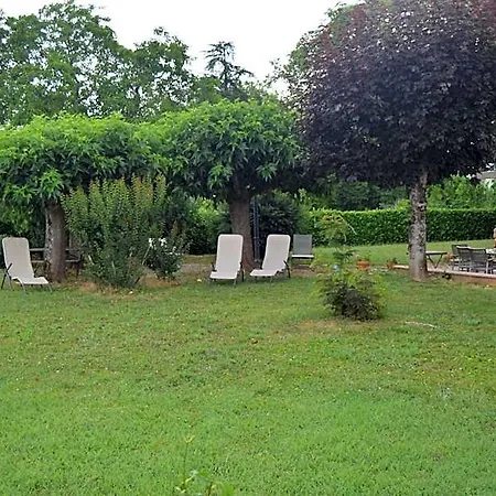 Le Nid De L'ecureuil Bed & Breakfast