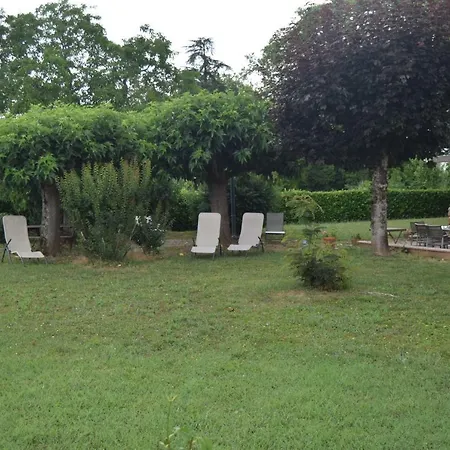 Le Nid De L'ecureuil Bed and breakfast 3*