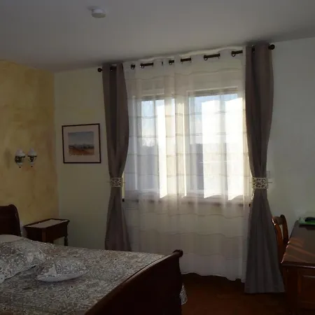 B&B Le Nid De L'ecureuil 3*