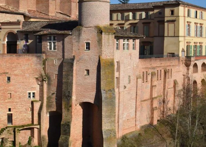 Le Nid De L'ecureuil Отель типа 